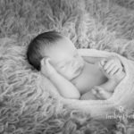 Oliver 9 days old newborn sessions indoor baby portrait photo