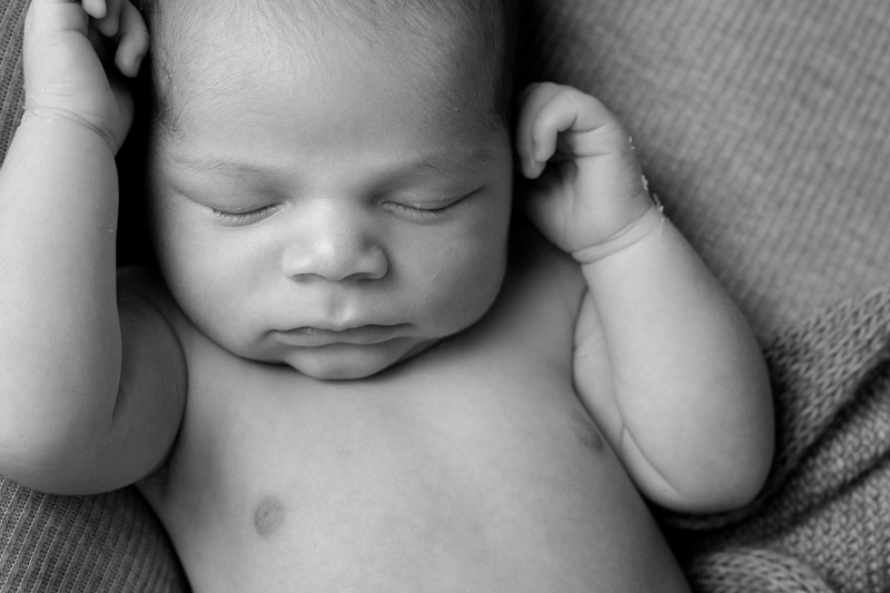 newborn baby photography, black and white portrait, Fort Mill, SC, Charlotte, NC, Tega Cay, SC