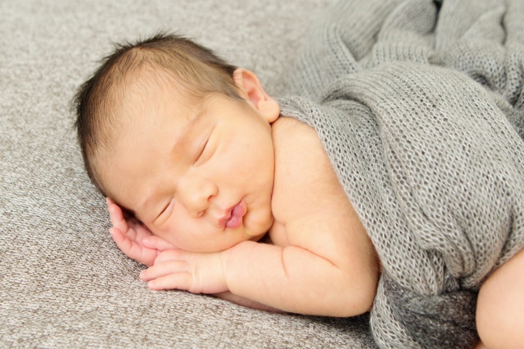 Newborn photo shoot near me